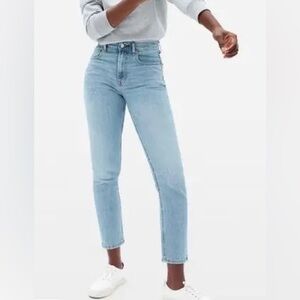 EVERLANE | The Cheeky Jean Crop | 27